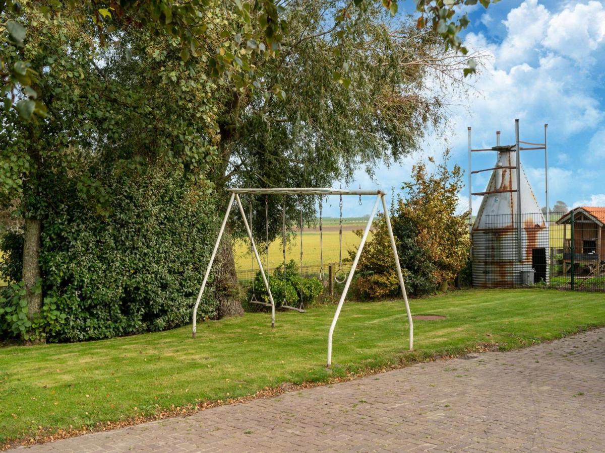Holiday Home In Burgerbrug Near The Beach Exteriör bild